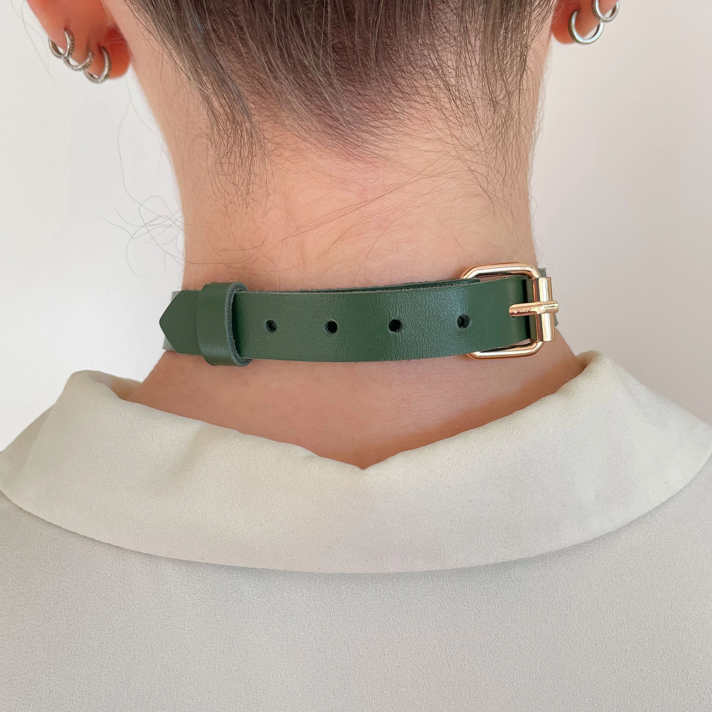 Leather Choker with Heart-Shaped Center Ring - Image 3