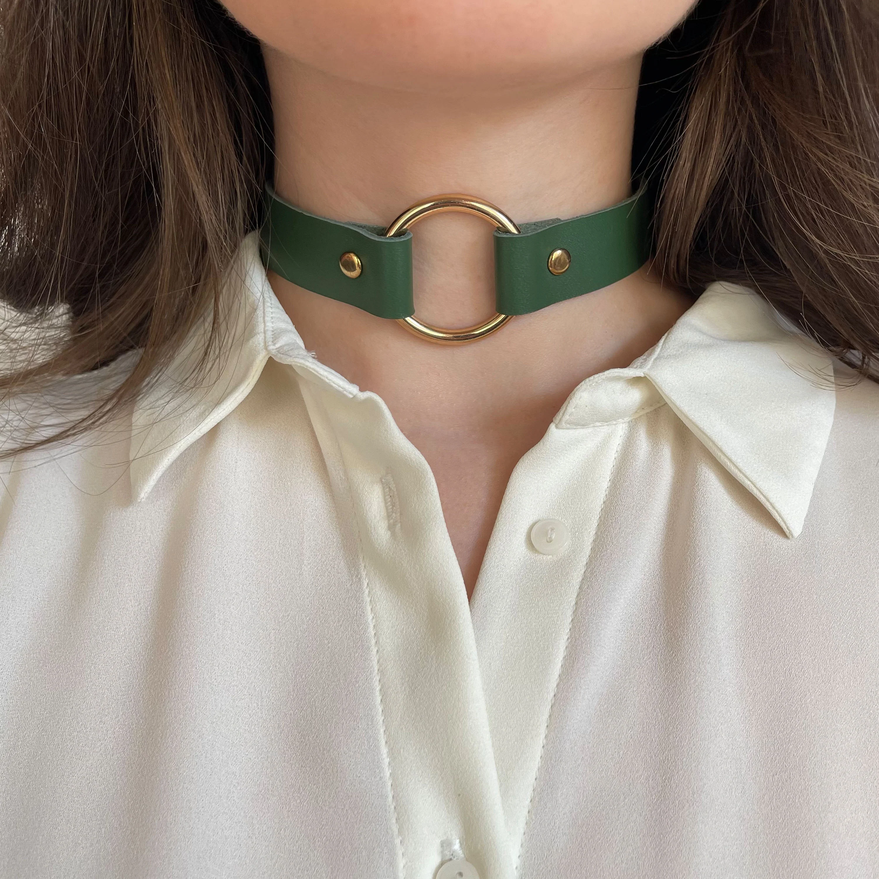 Leather Choker with Large Center Ring - Image 6