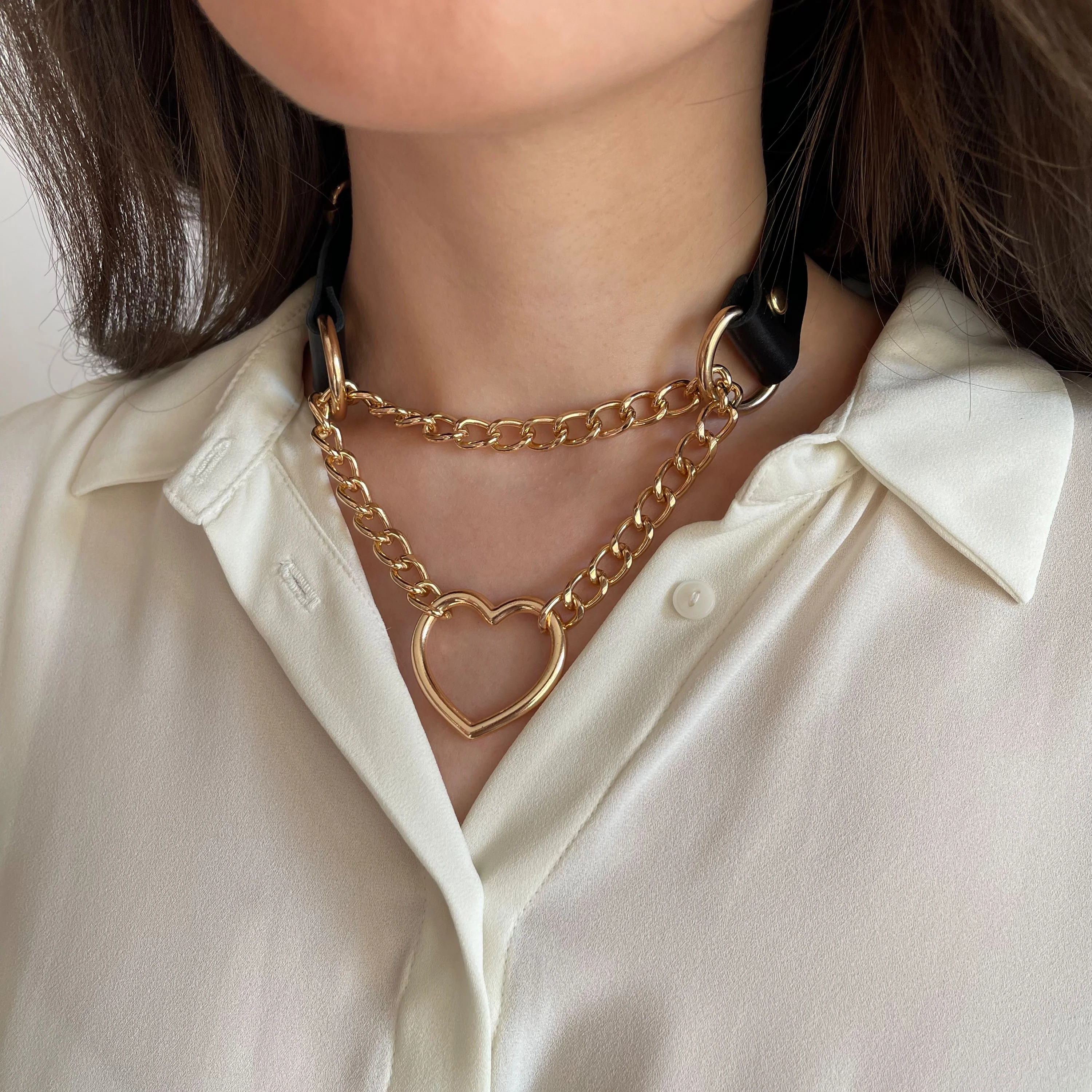 Leather Choker with Chain and Heart Ring - Image 7