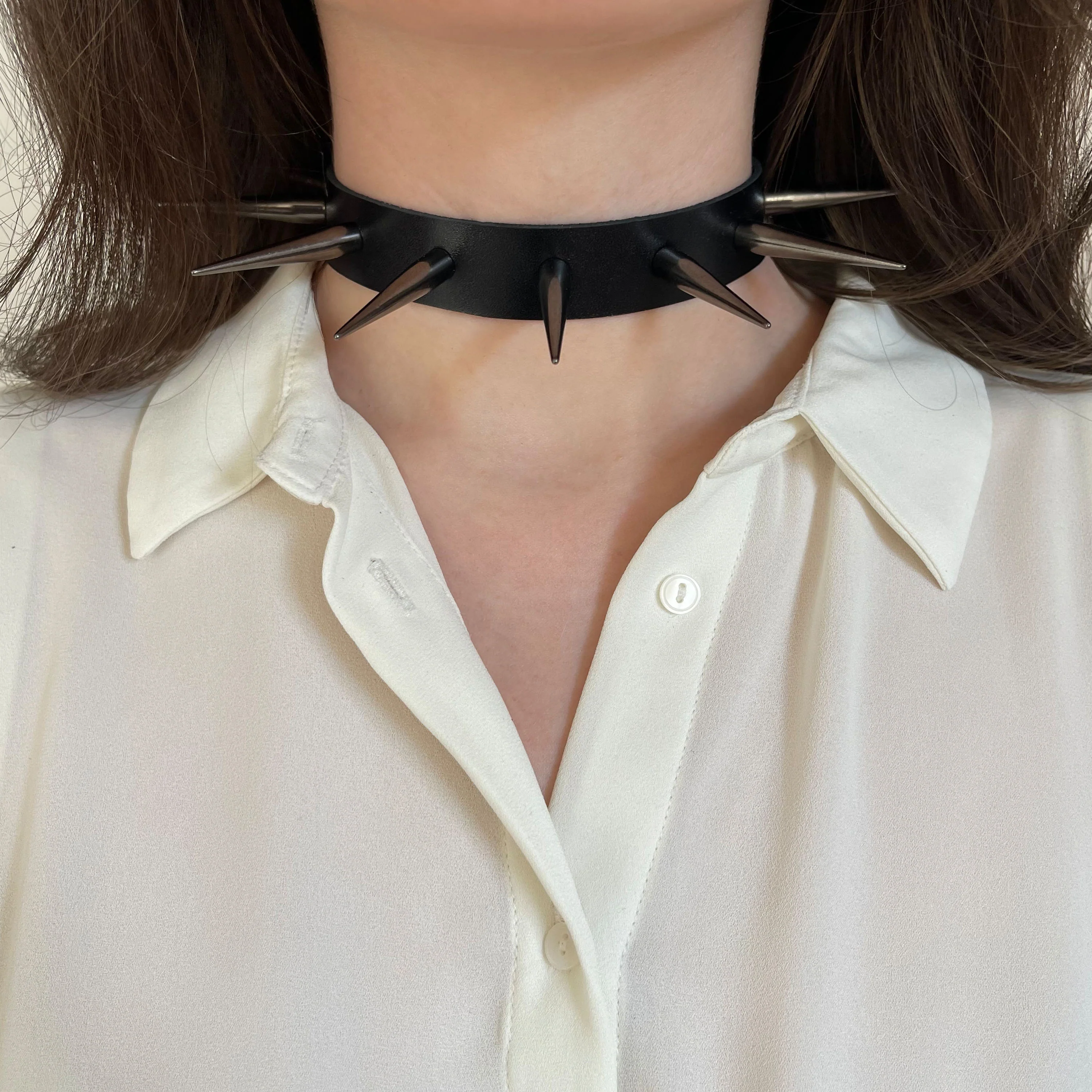 Leather Spiked Collar with Long Cone Spikes - Image 5